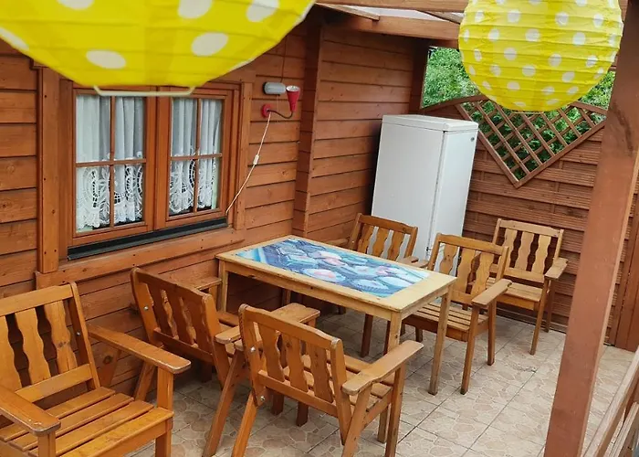 Dom wakacyjny Wakacyjny Kacperek Drewniany Stegna (Pomerania)